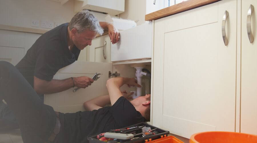 Professional burst pipe repair services in Oxly, MO